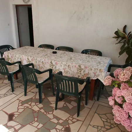 578b Apartamento Sućuraj
